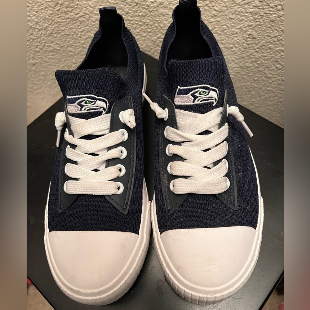 Seattle Seahawks Tennis shoes Size 9